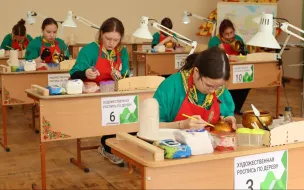 В Семенове проводится заключительный этап Всероссийского чемпионата «Профессионалы» по компетенции «Художественная роспись по дереву»